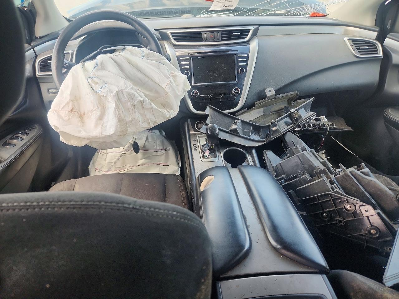 Nissan Murano S