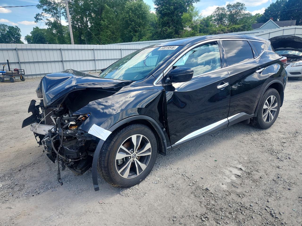 Salvage Nissan Murano Image