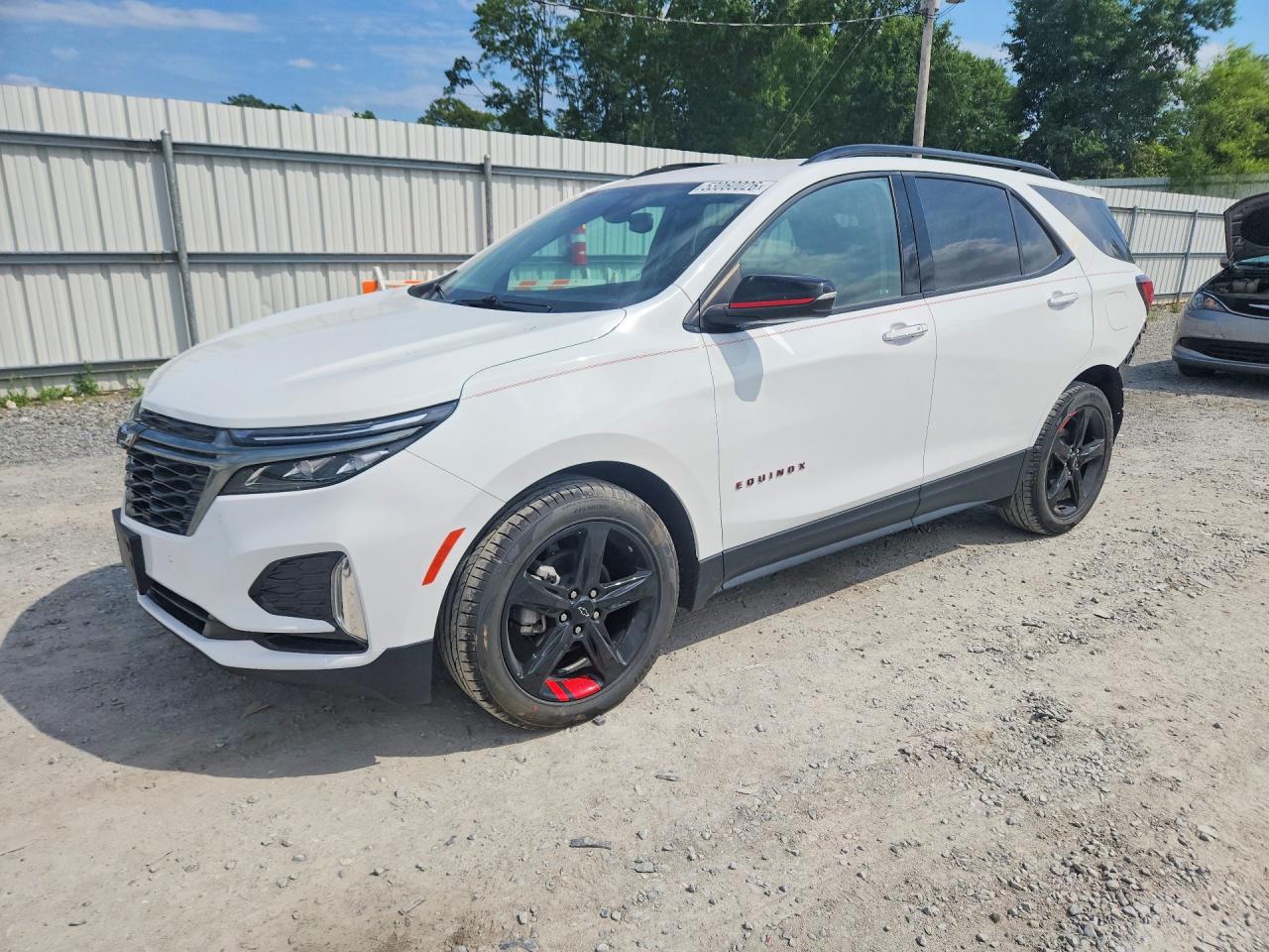 Salvage Chevrolet Equinox Image