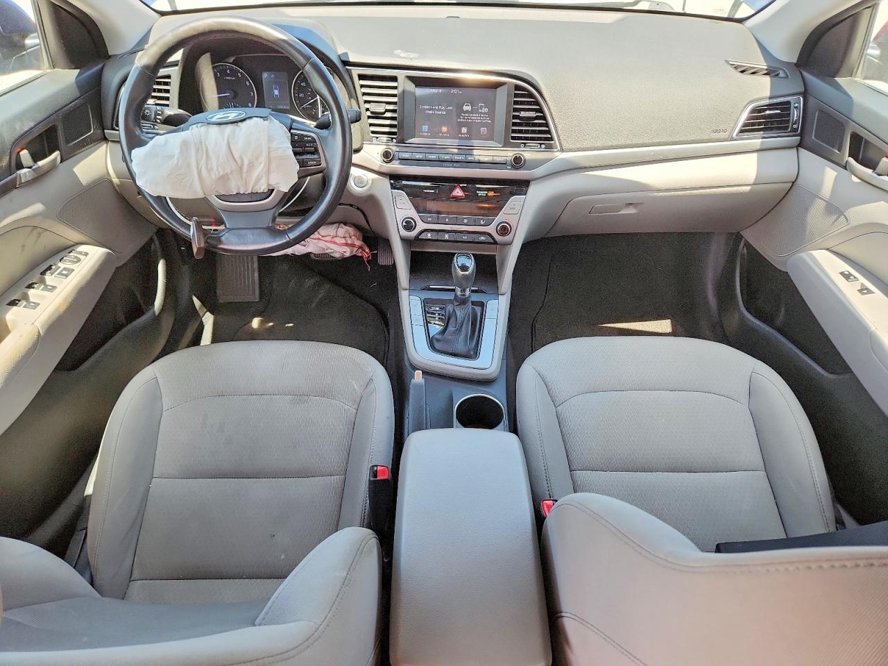 Hyundai ELANTRA Value Edition