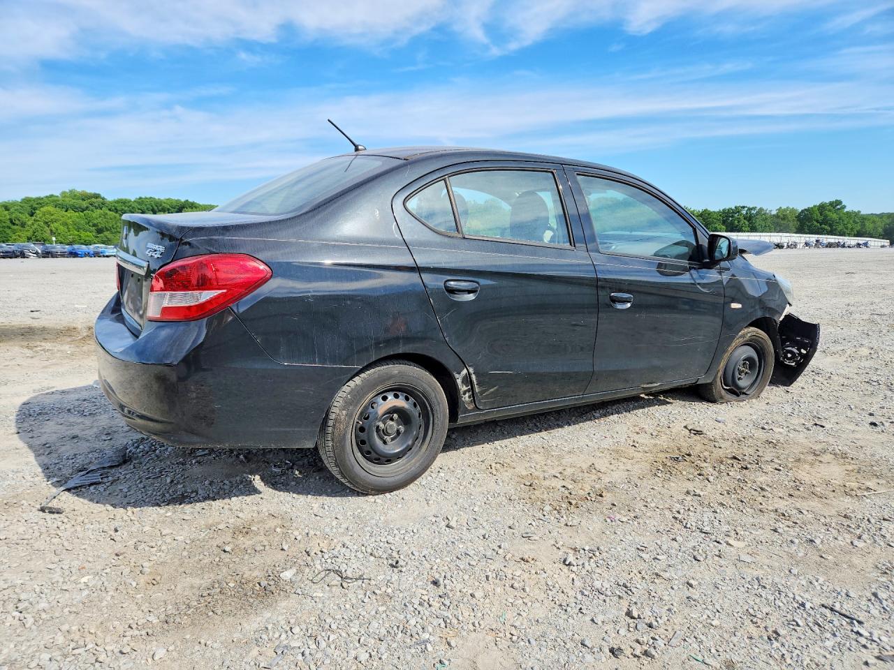 Mitsubishi Mirage G4 Es