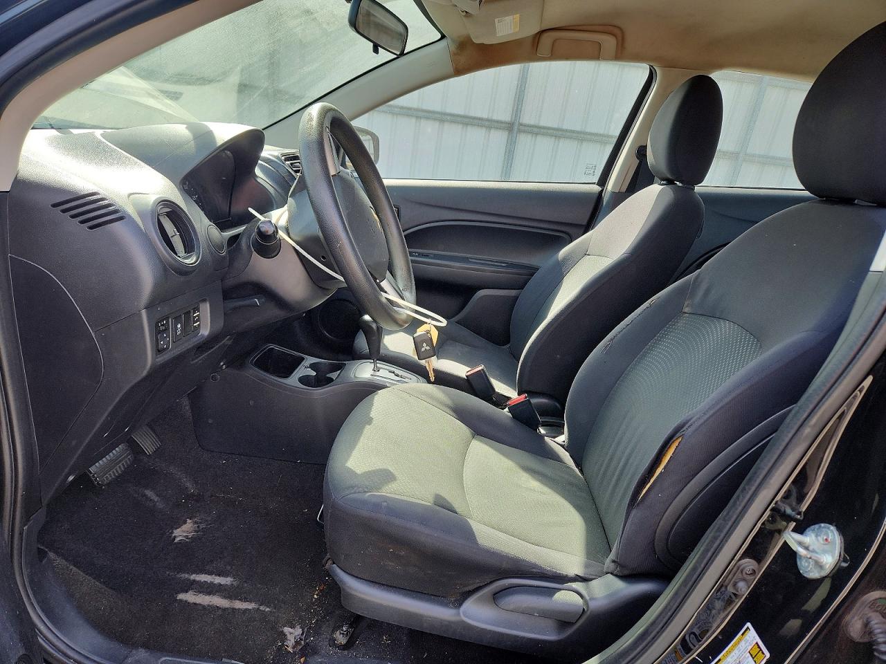 Mitsubishi Mirage G4 Es