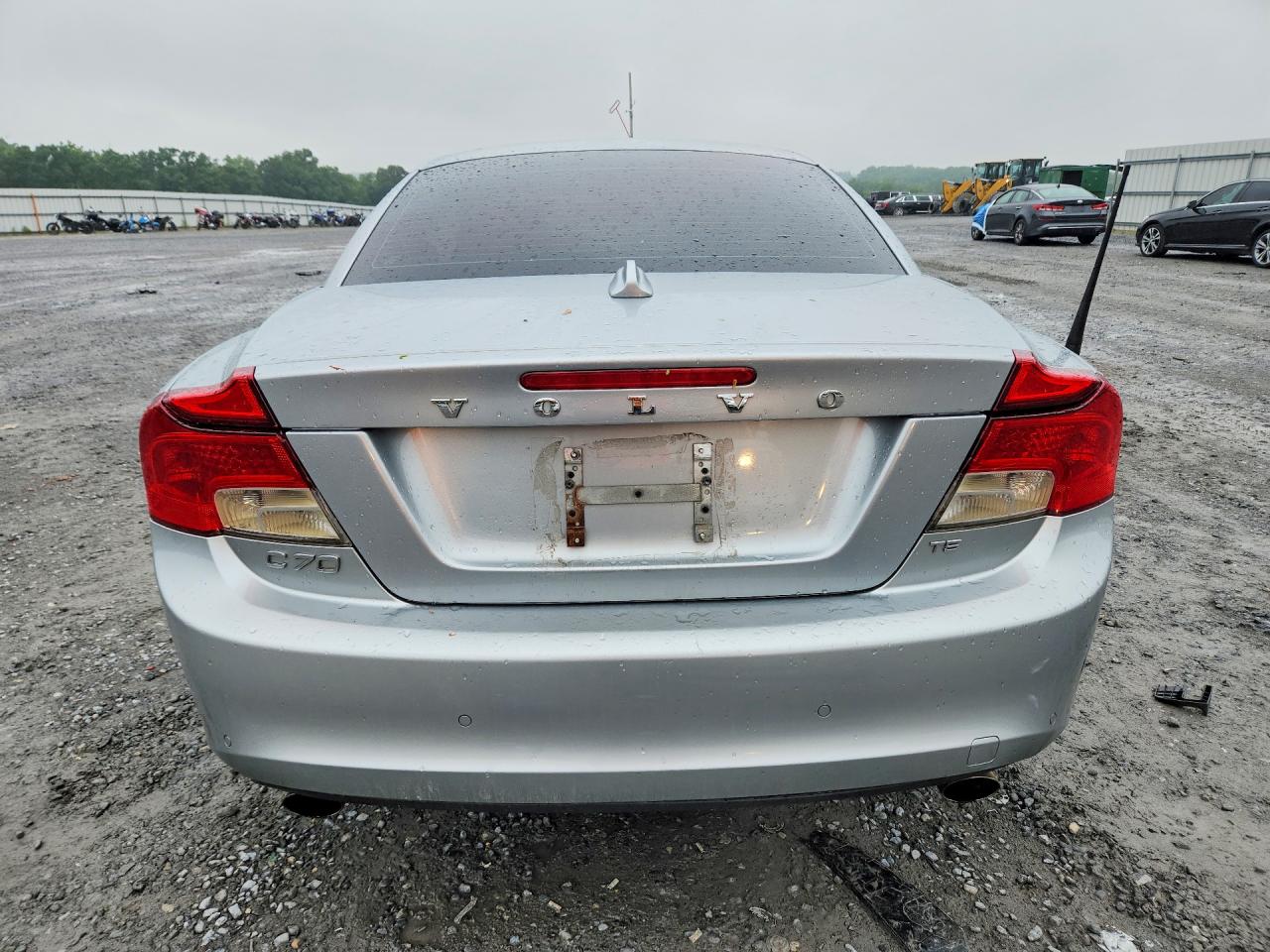 Volvo C70 T5