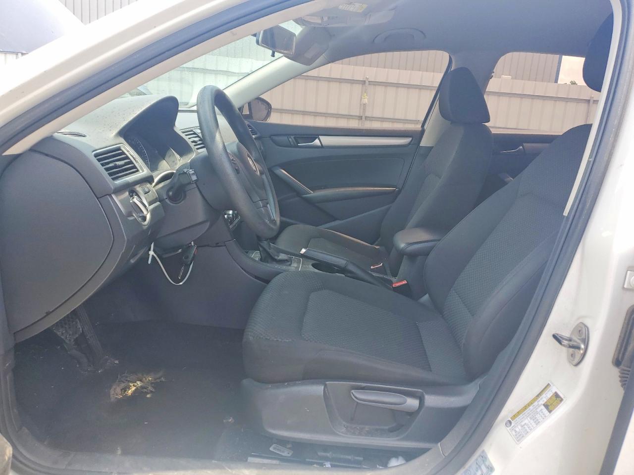 Volkswagen Passat S