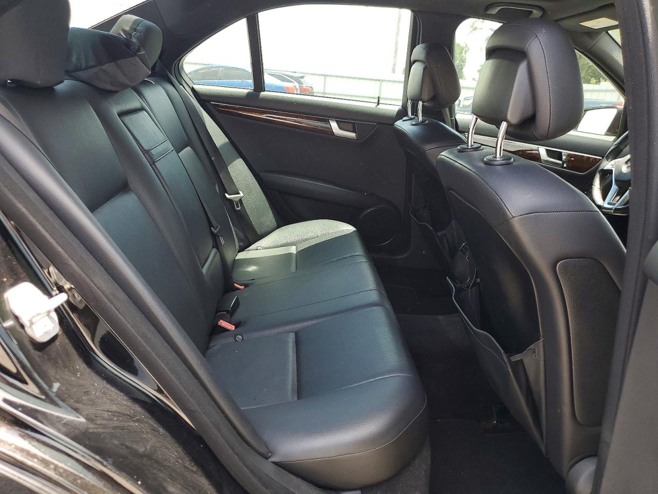 Mercedes-Benz C-Class 250
