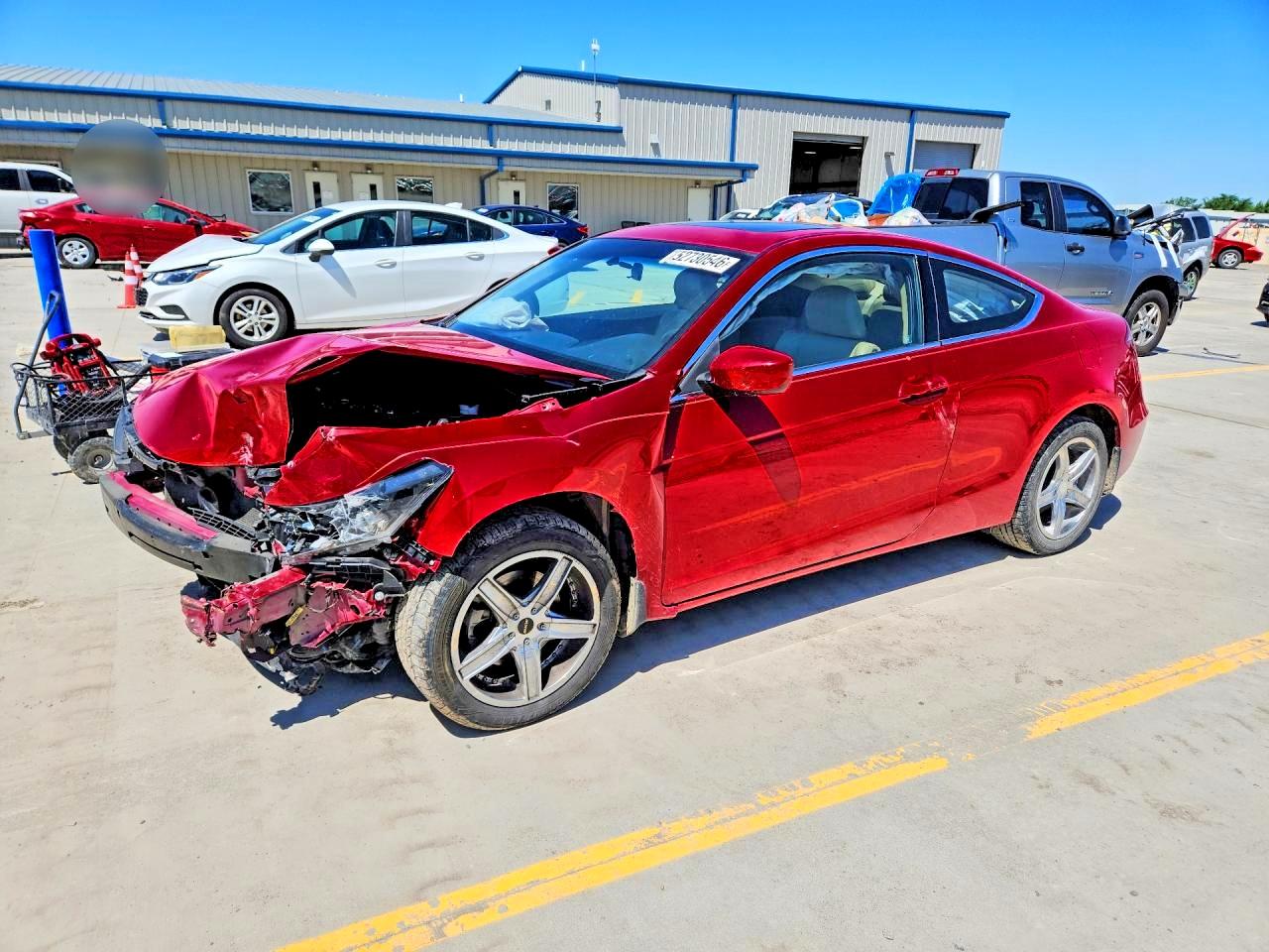 Salvage Honda Accord Image
