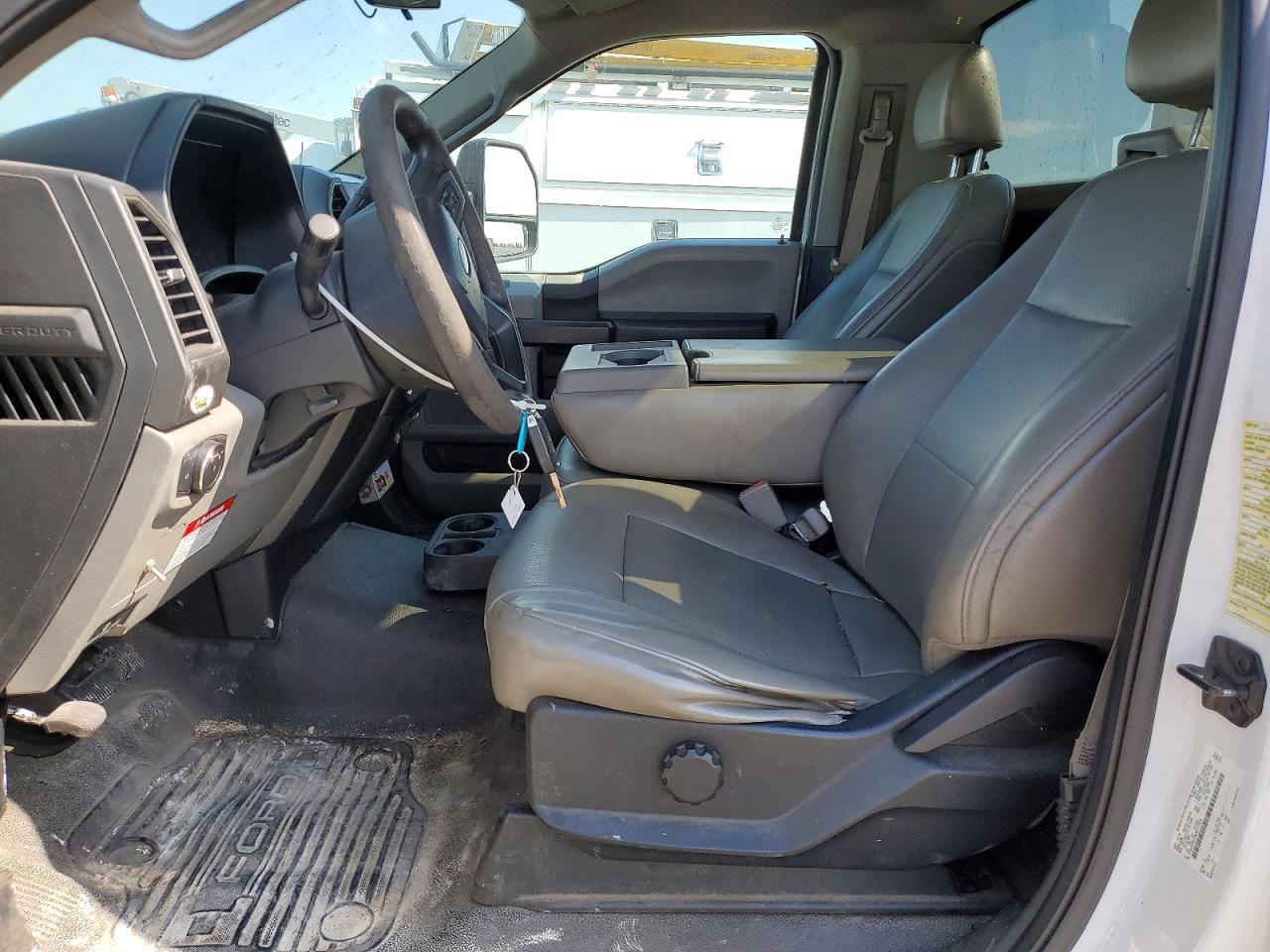 Ford F-550 Super Duty