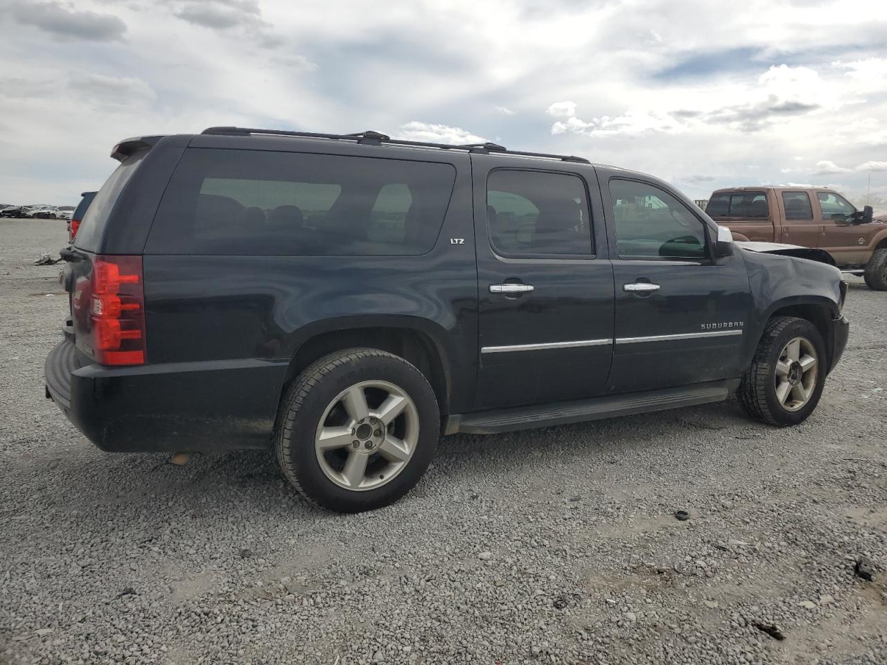 Chevrolet Suburban K1500 Ltz