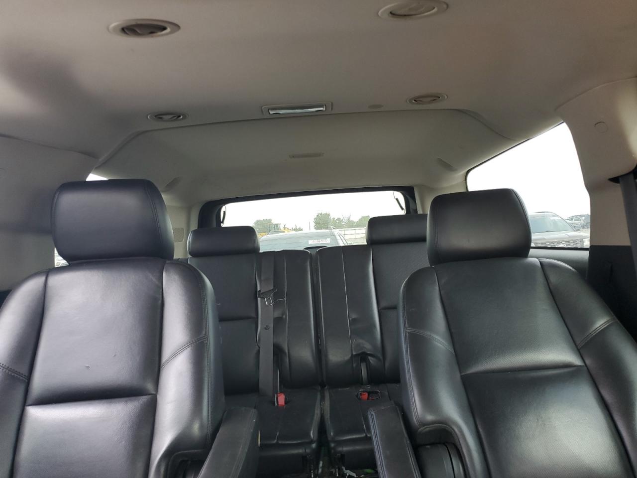 Chevrolet Suburban K1500 Ltz