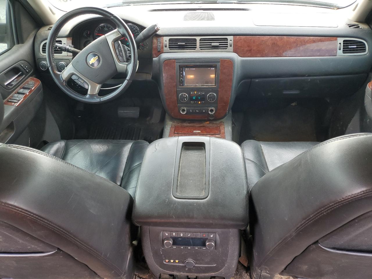 Chevrolet Suburban K1500 Ltz