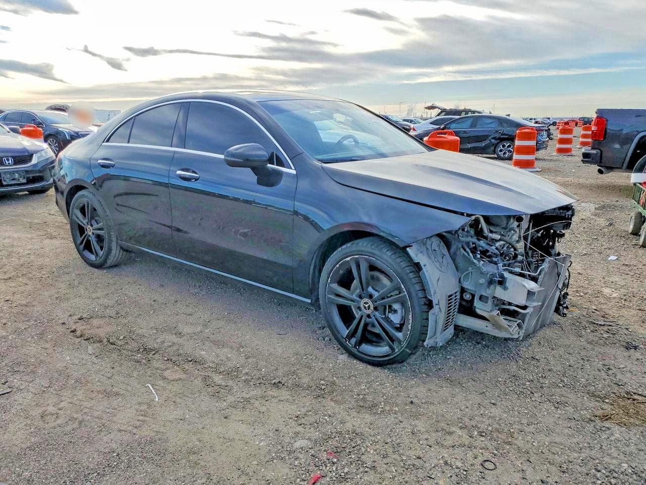 Mercedes-Benz Cla-class 250