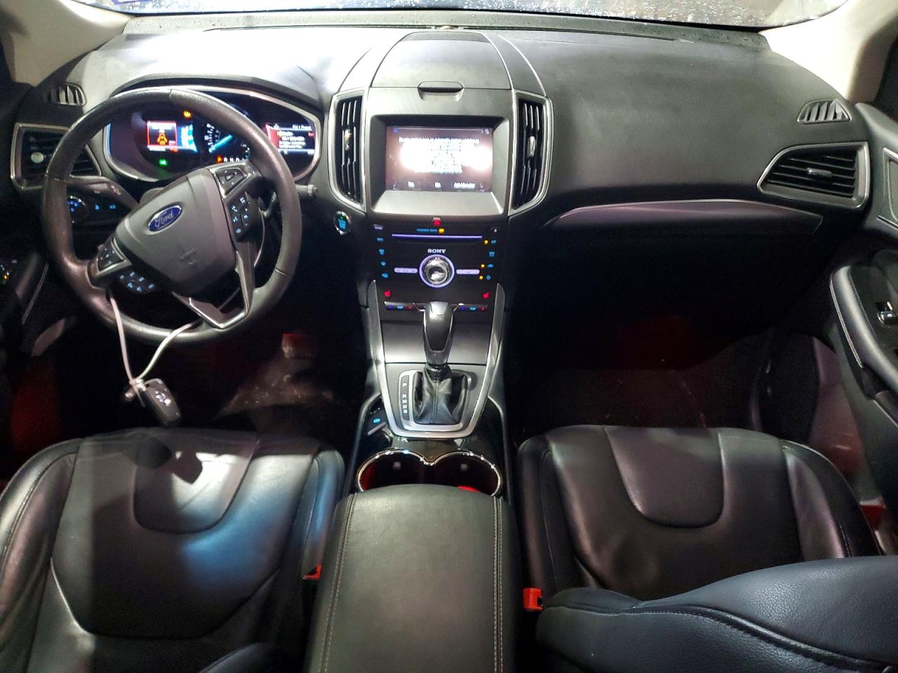 Ford Edge Titanium