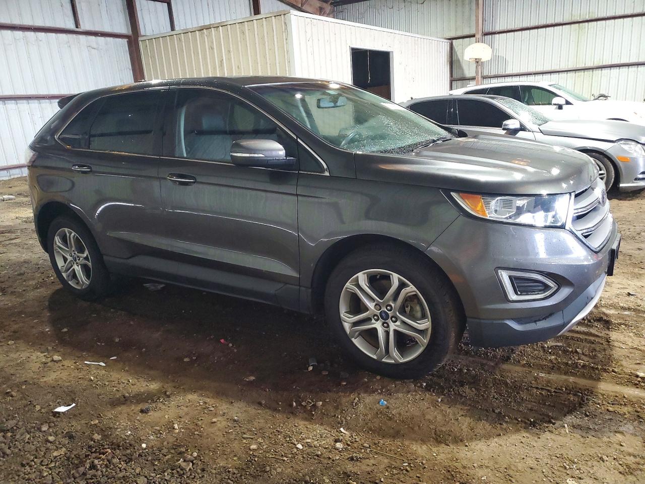 Ford Edge Titanium