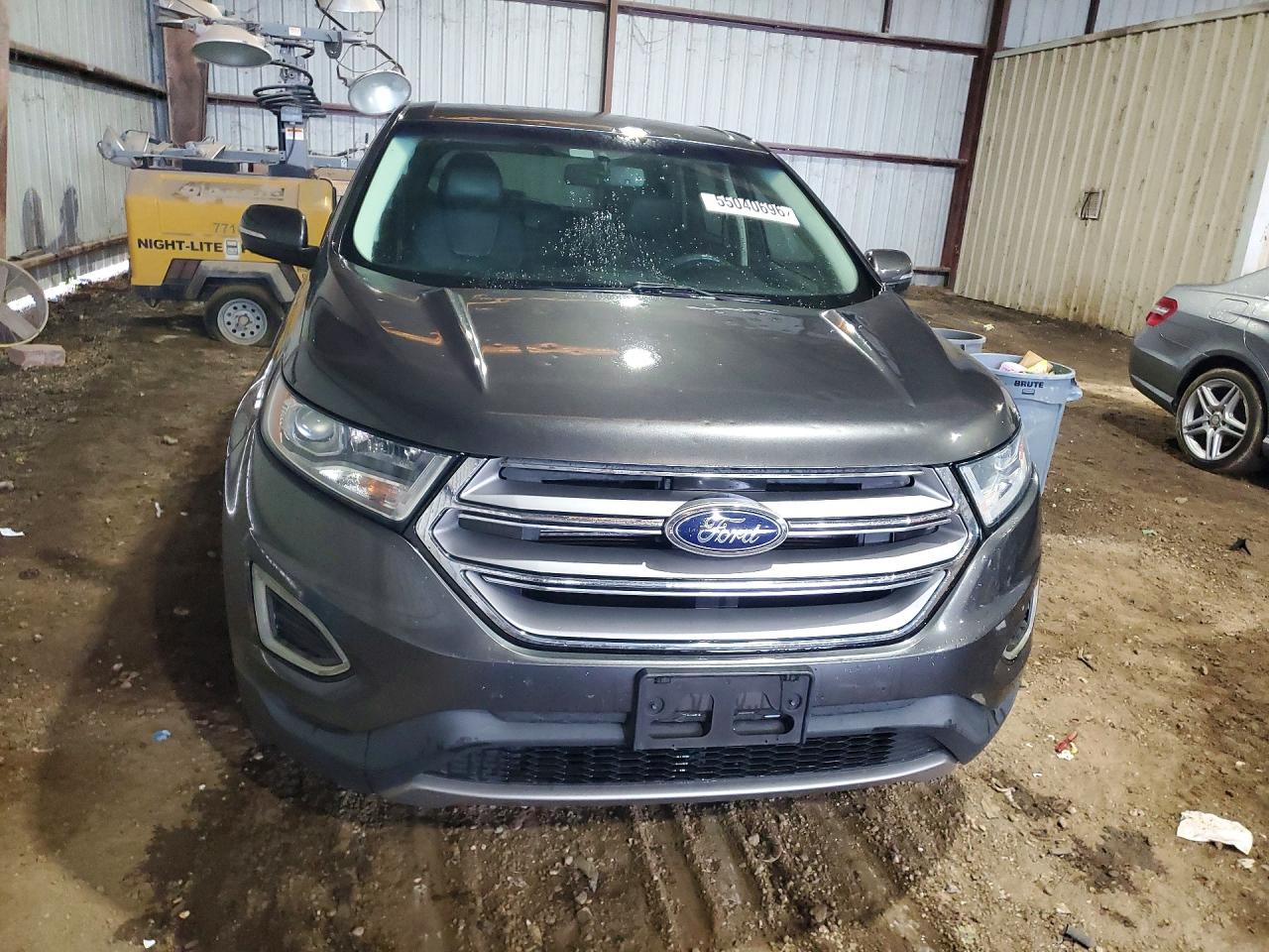 Ford Edge Titanium