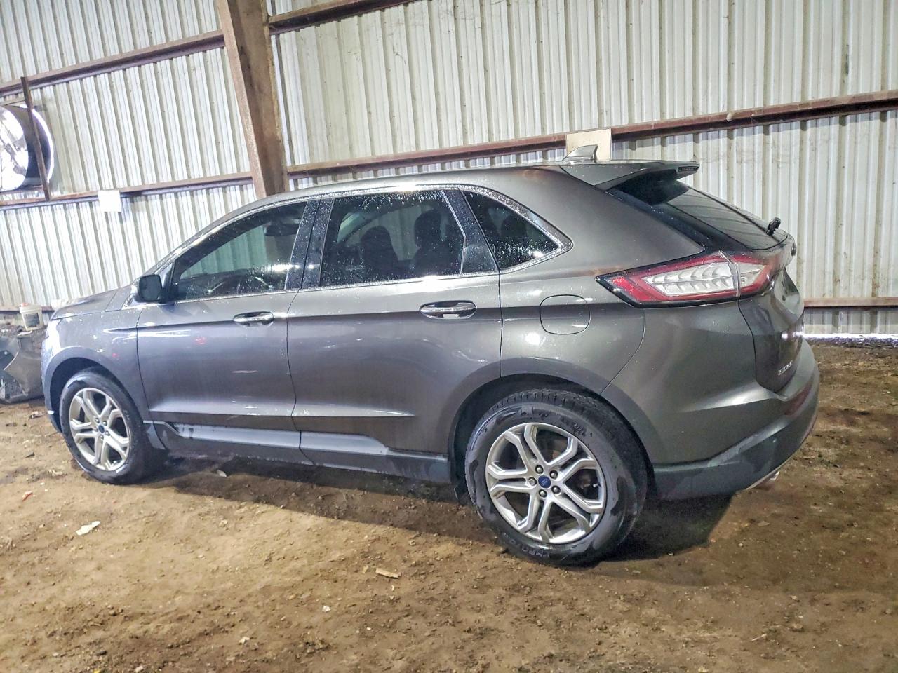 Ford Edge Titanium