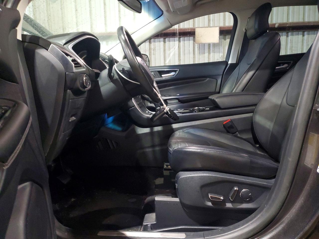 Ford Edge Titanium
