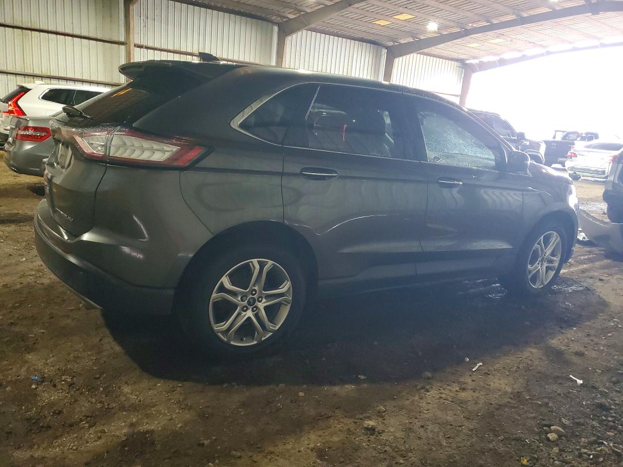 Ford Edge Titanium