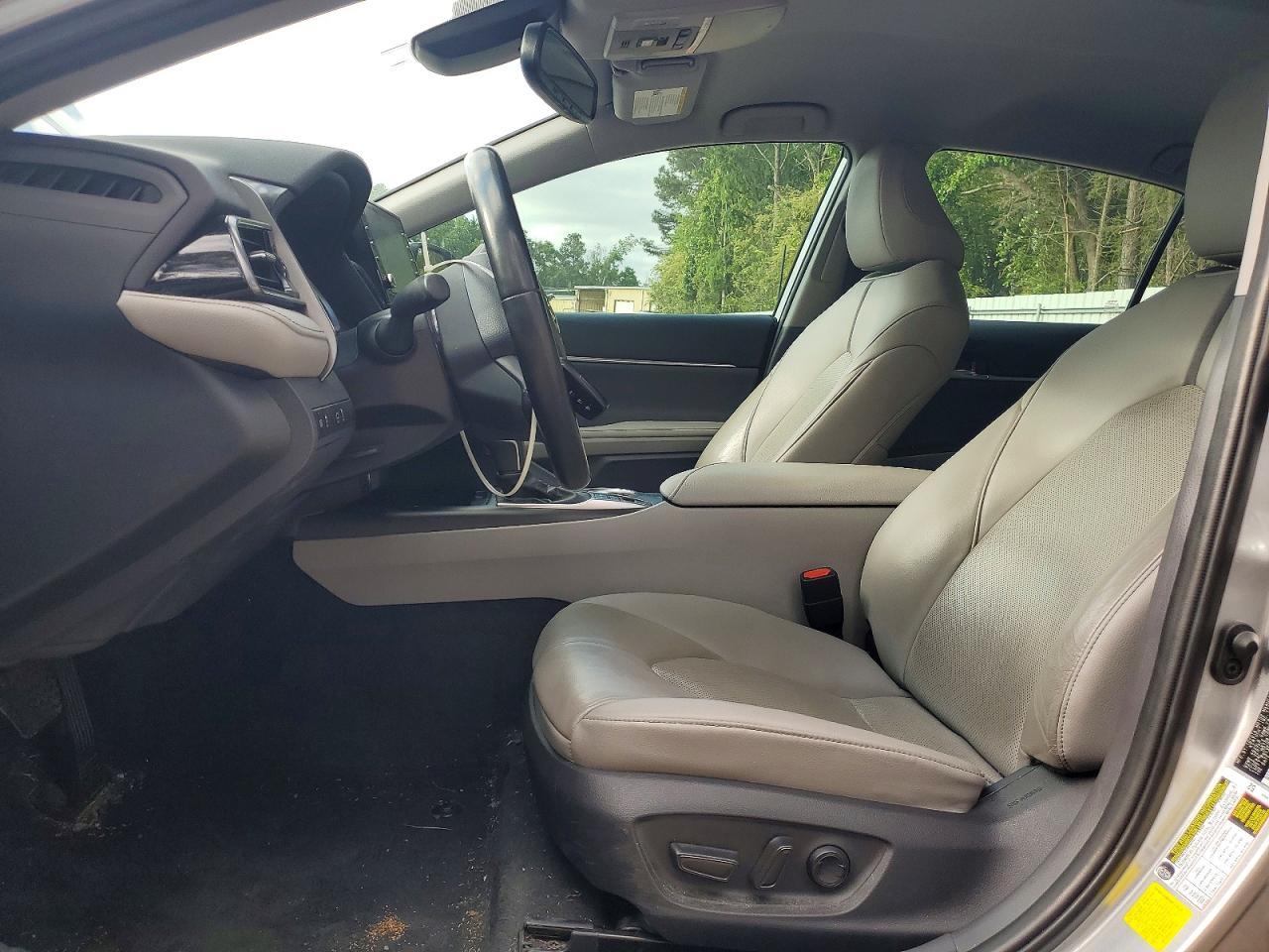 Toyota Camry Xle