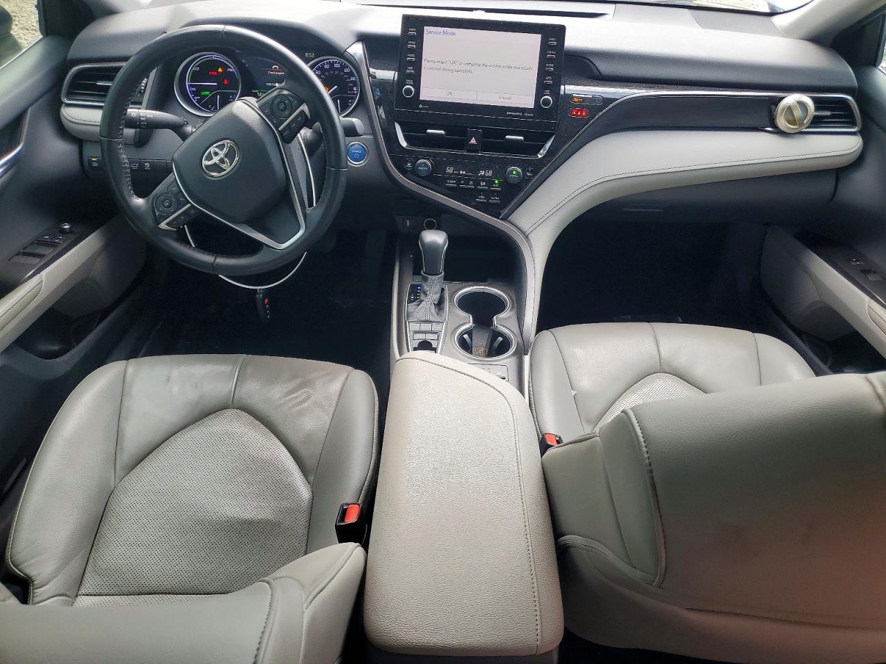 Toyota Camry Xle