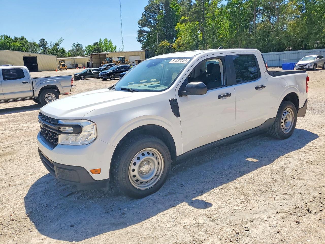 Salvage Ford Maverick Image
