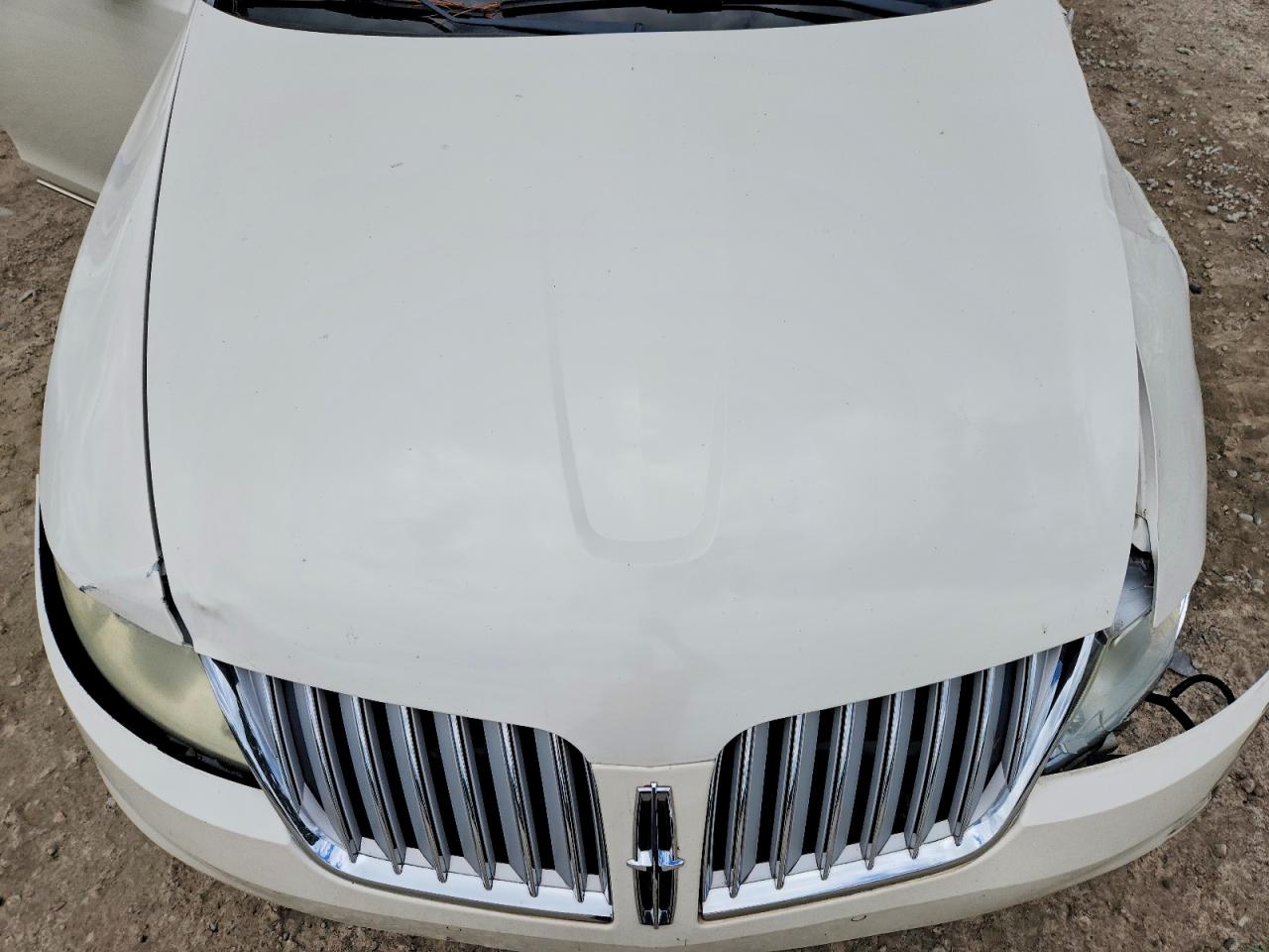 Lincoln MKS