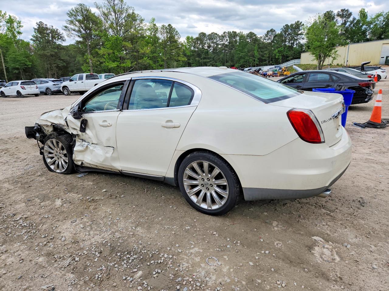Lincoln MKS