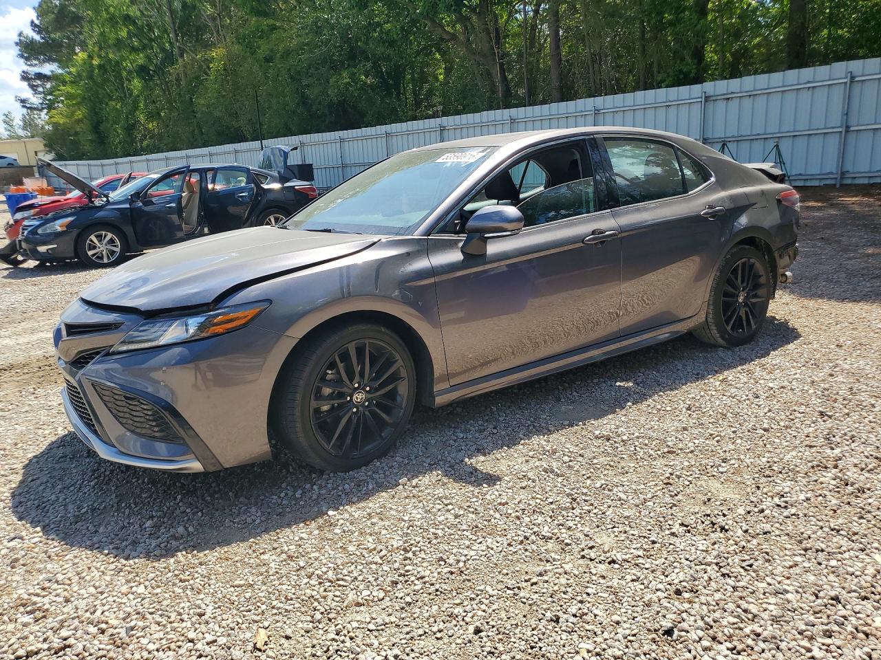 Salvage Toyota Camry Image