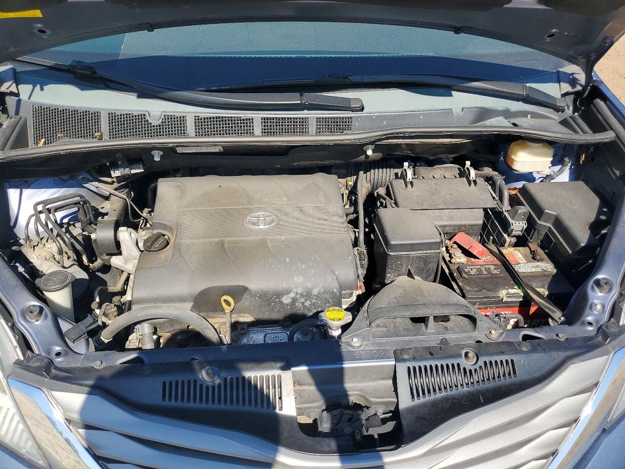 Toyota Sienna Xle 8-passenger
