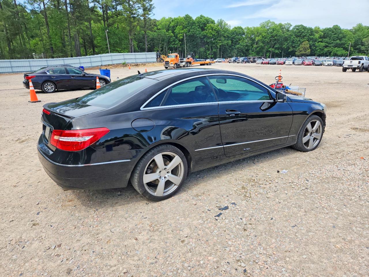 Mercedes-Benz E-Class 350