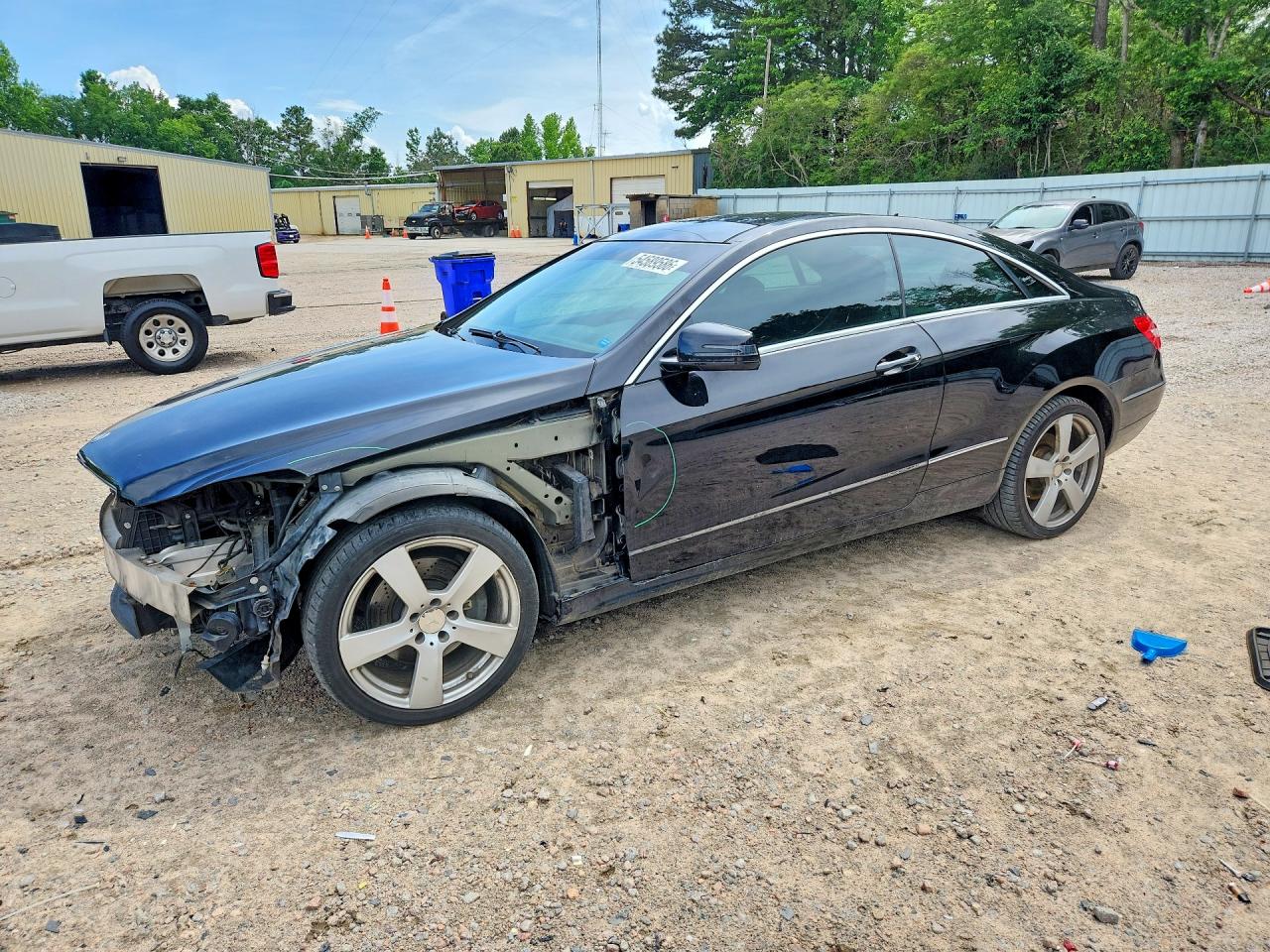 Salvage Mercedes-Benz E-Class Image