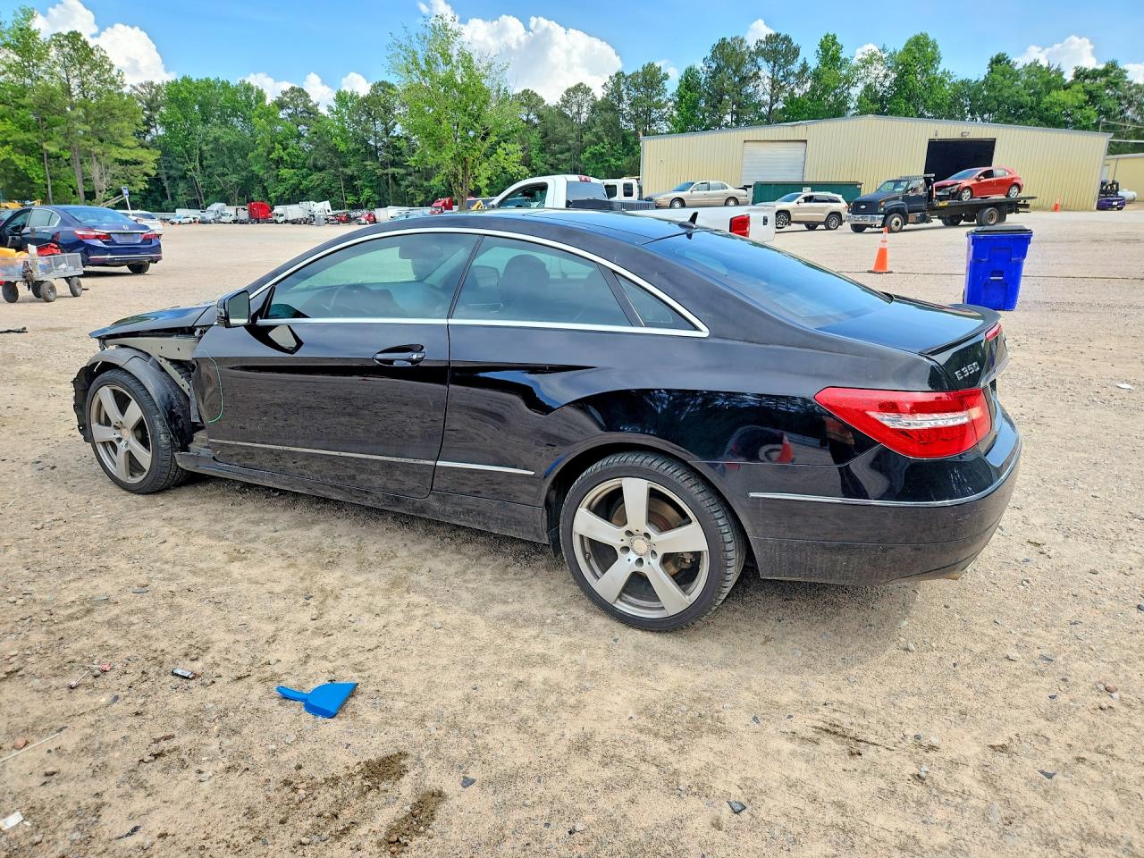 Mercedes-Benz E-Class 350