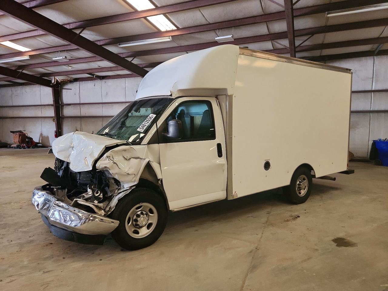 Salvage Chevrolet Express Image