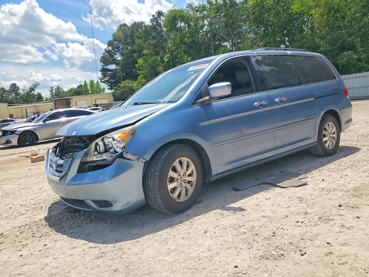 Salvage Honda Odyssey Image