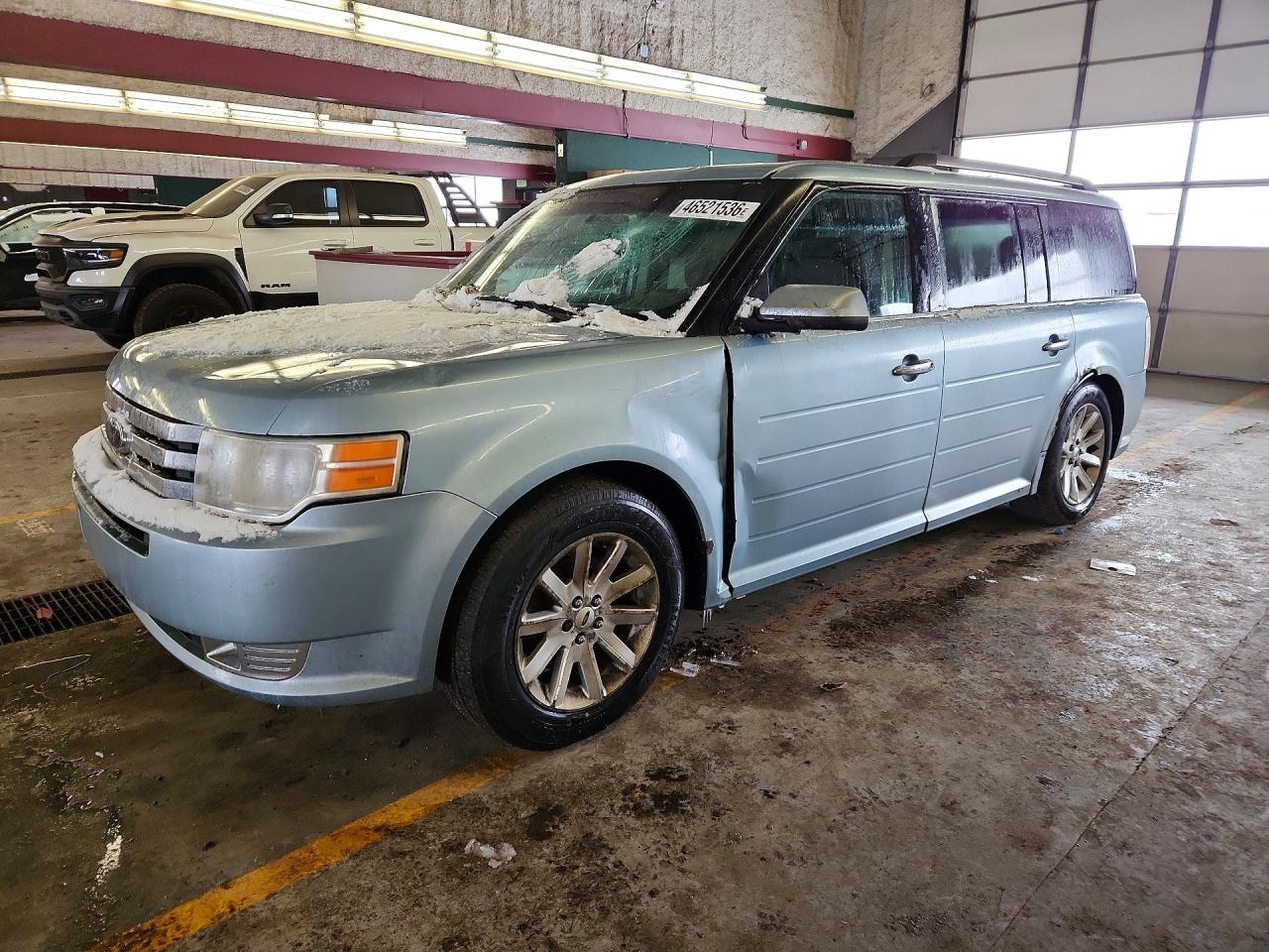 Salvage Ford Flex Image