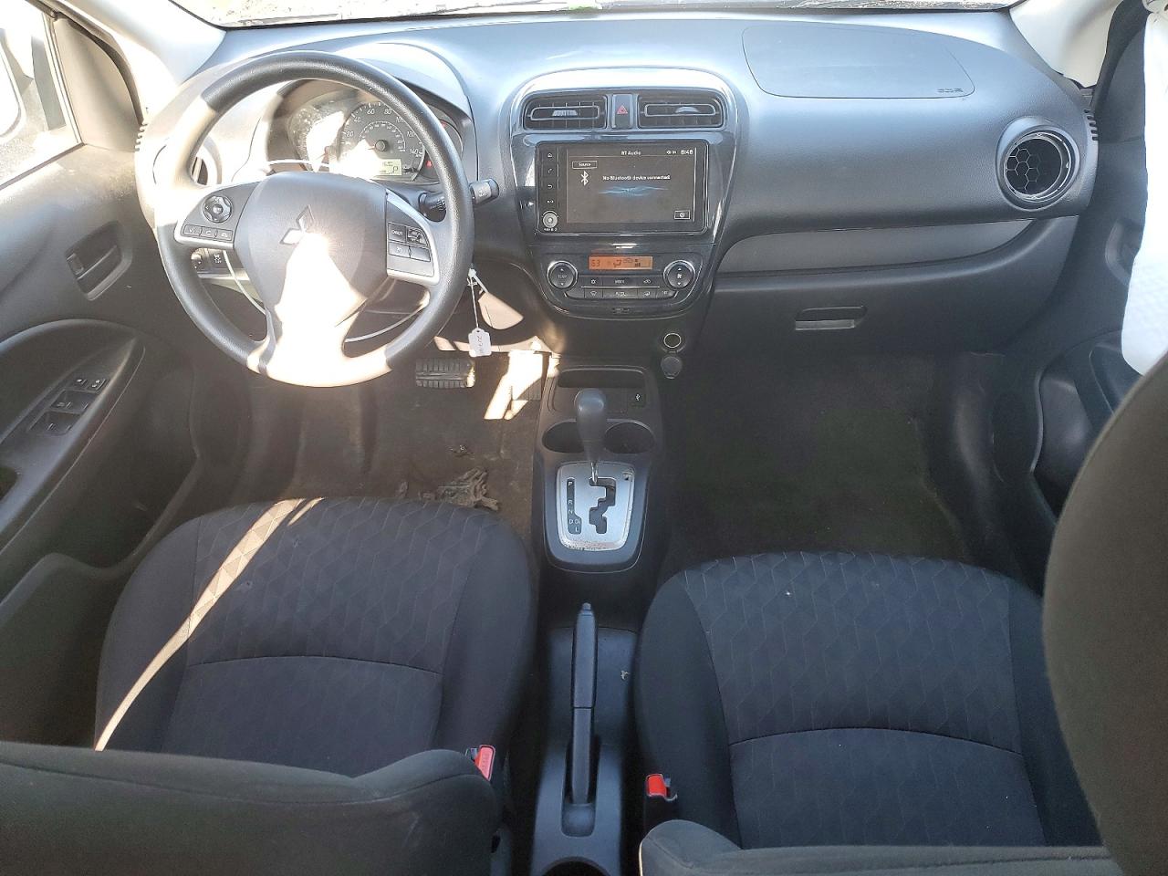 Mitsubishi Mirage Es