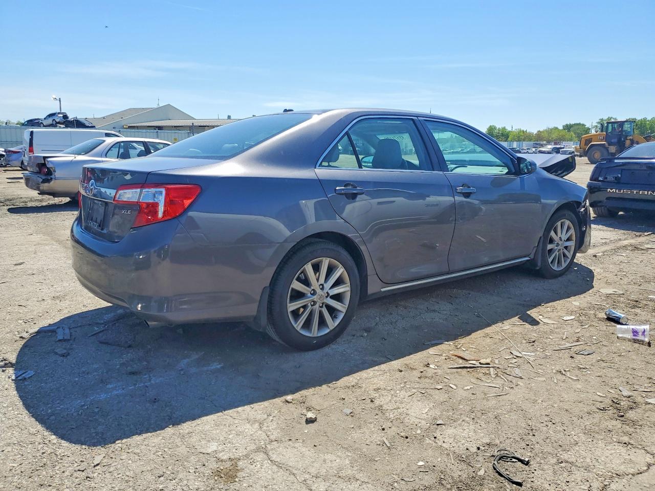 Toyota Camry Xle