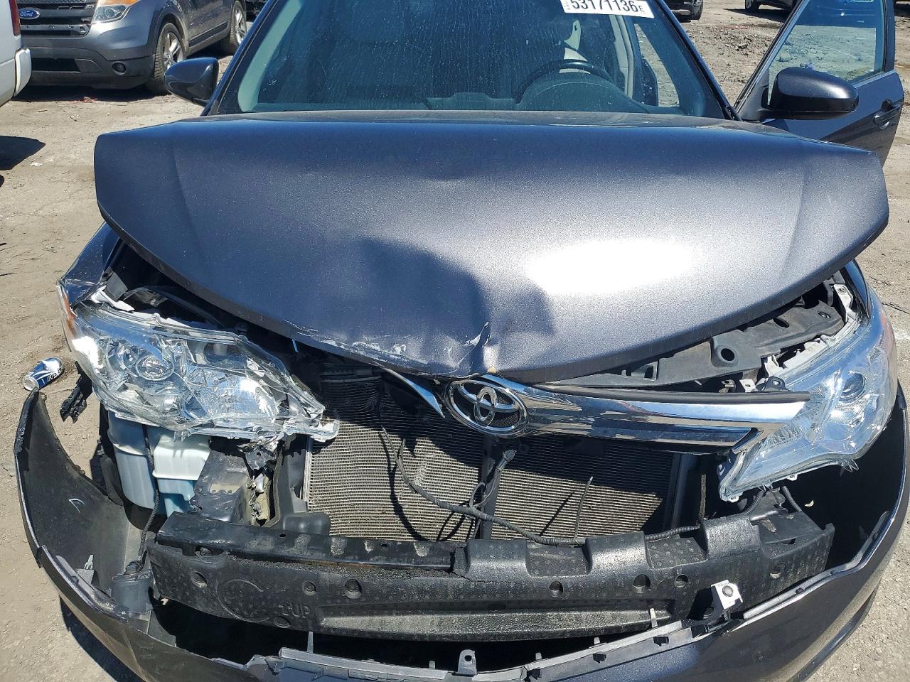 Toyota Camry Xle