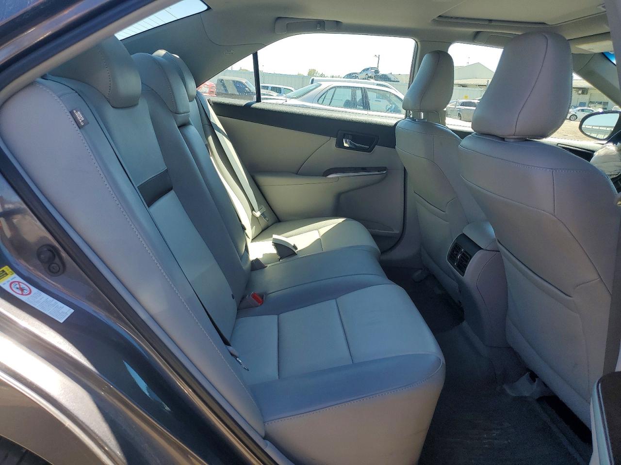 Toyota Camry Xle