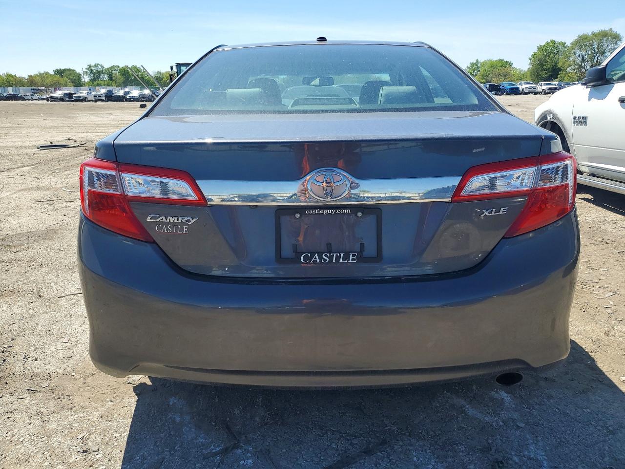 Toyota Camry Xle