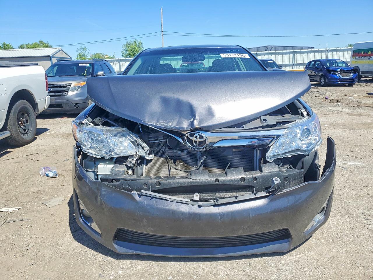 Toyota Camry Xle