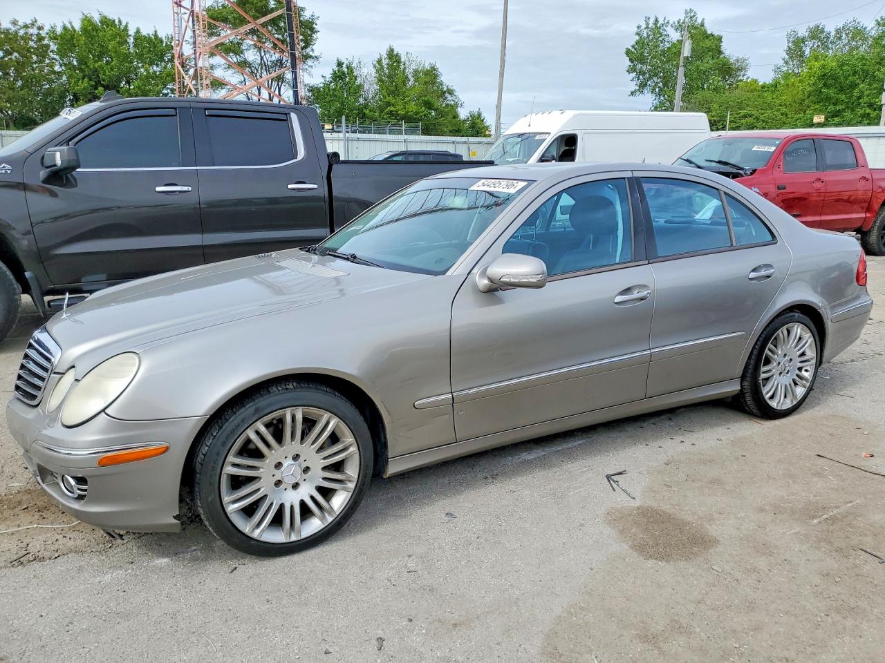 Salvage Mercedes-Benz E-Class Image