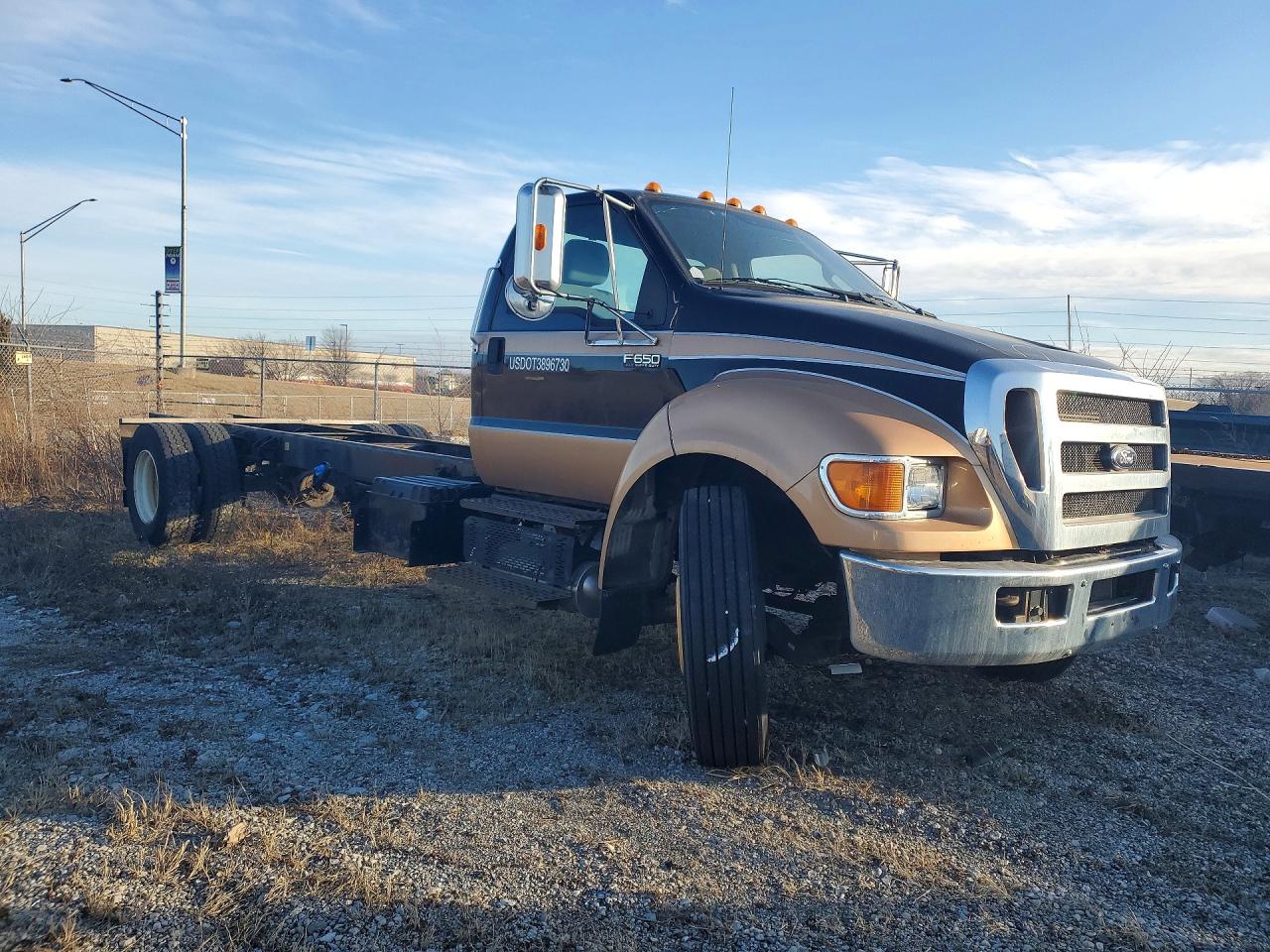 Ford F-650 Super Duty