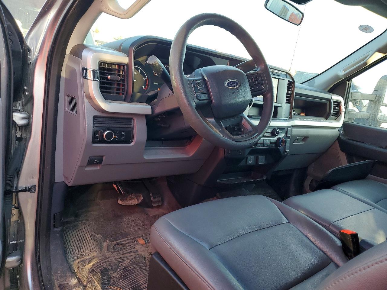 Ford F-350 Super Duty