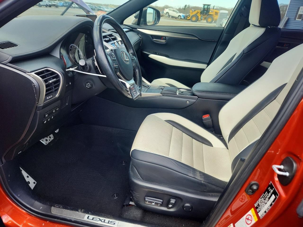Lexus NX 300 F Sport
