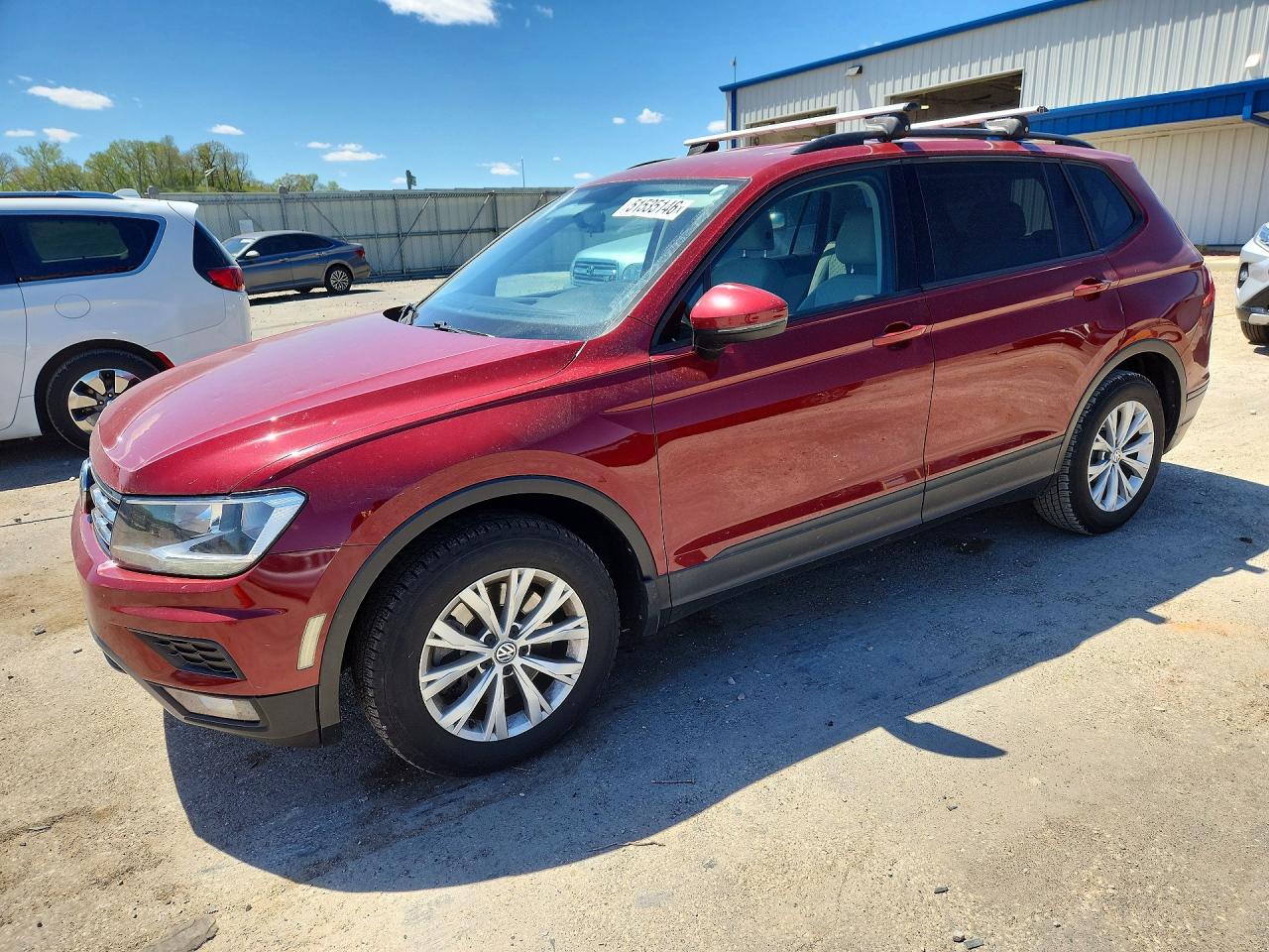 Salvage Volkswagen Tiguan Image
