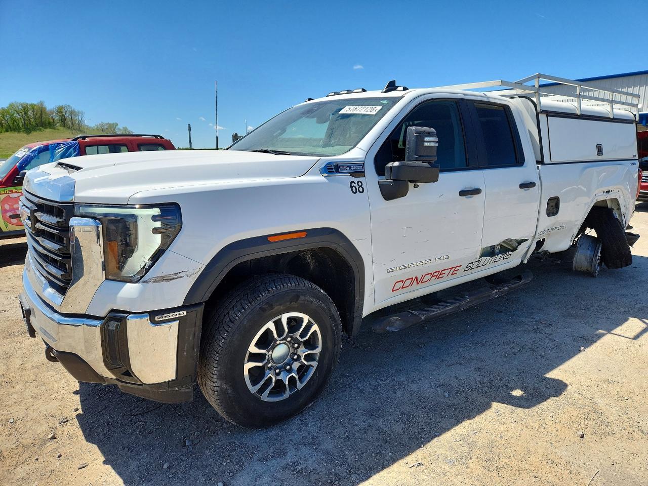 Salvage GMC Sierra Image