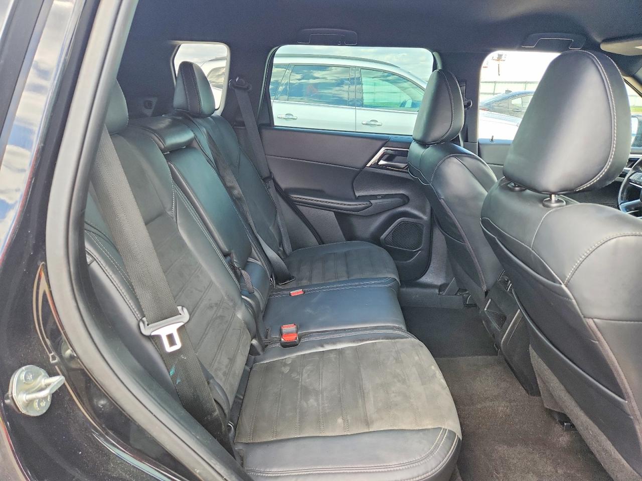 Mitsubishi Outlander Se