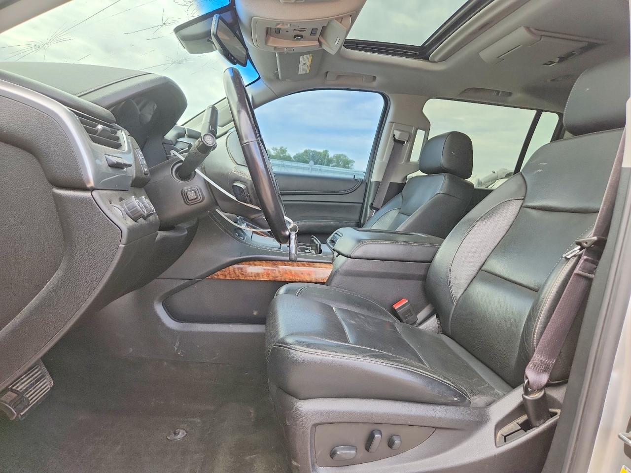 Chevrolet Suburban K1500 Premier