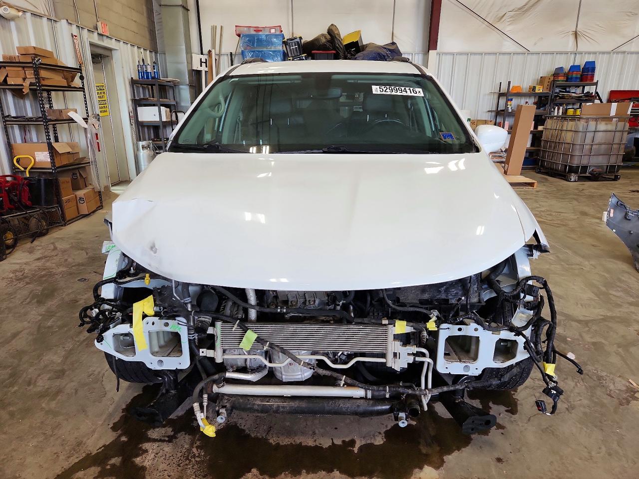 Chrysler Pacifica Touring L