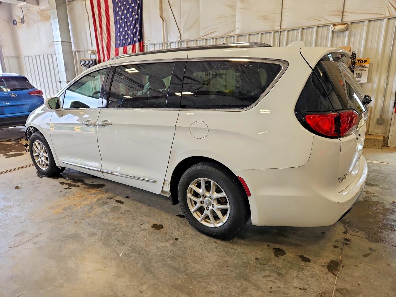 Chrysler Pacifica Touring L